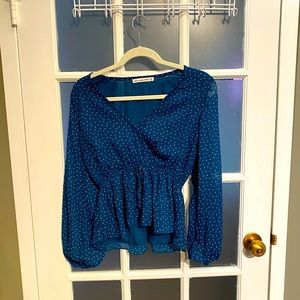Abercrombie V neck blouse